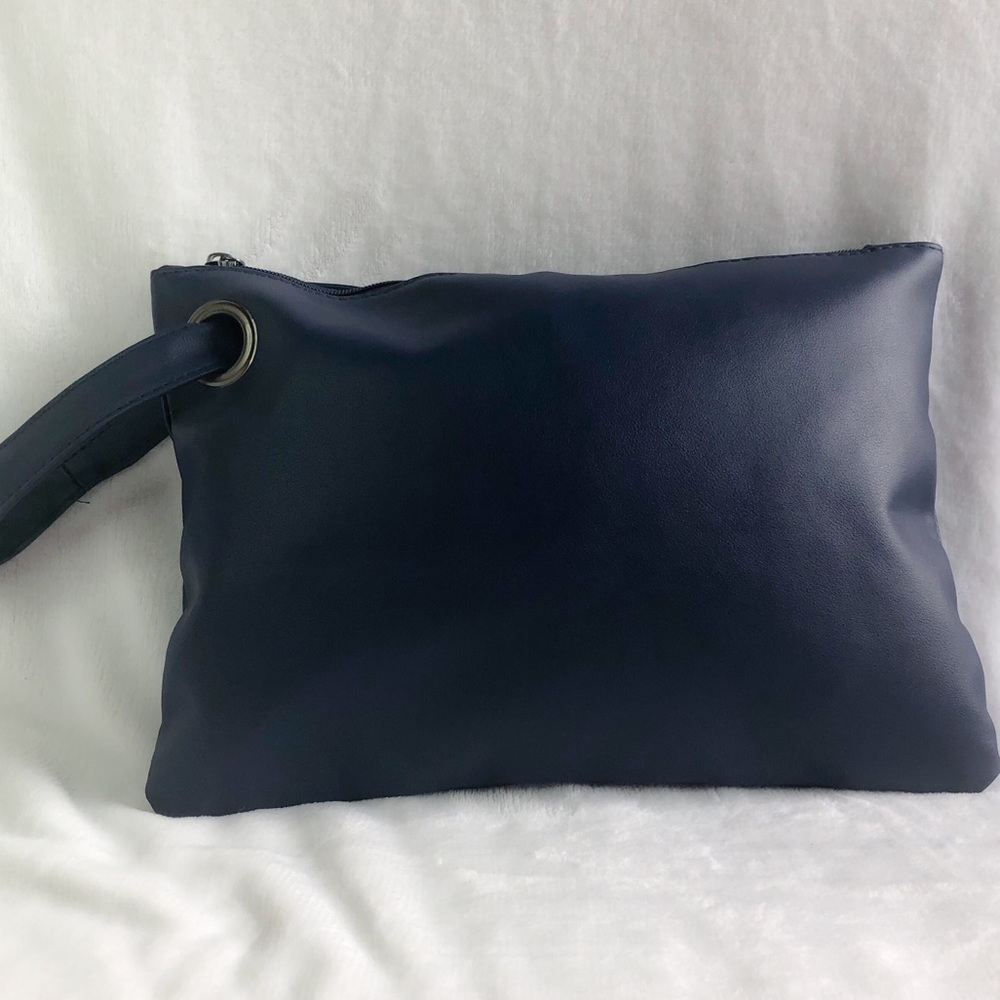 Large Navy Zippered Wristlet Purse